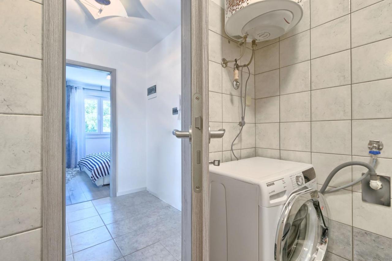 Modern Oasis Apartment بولا المظهر الخارجي الصورة