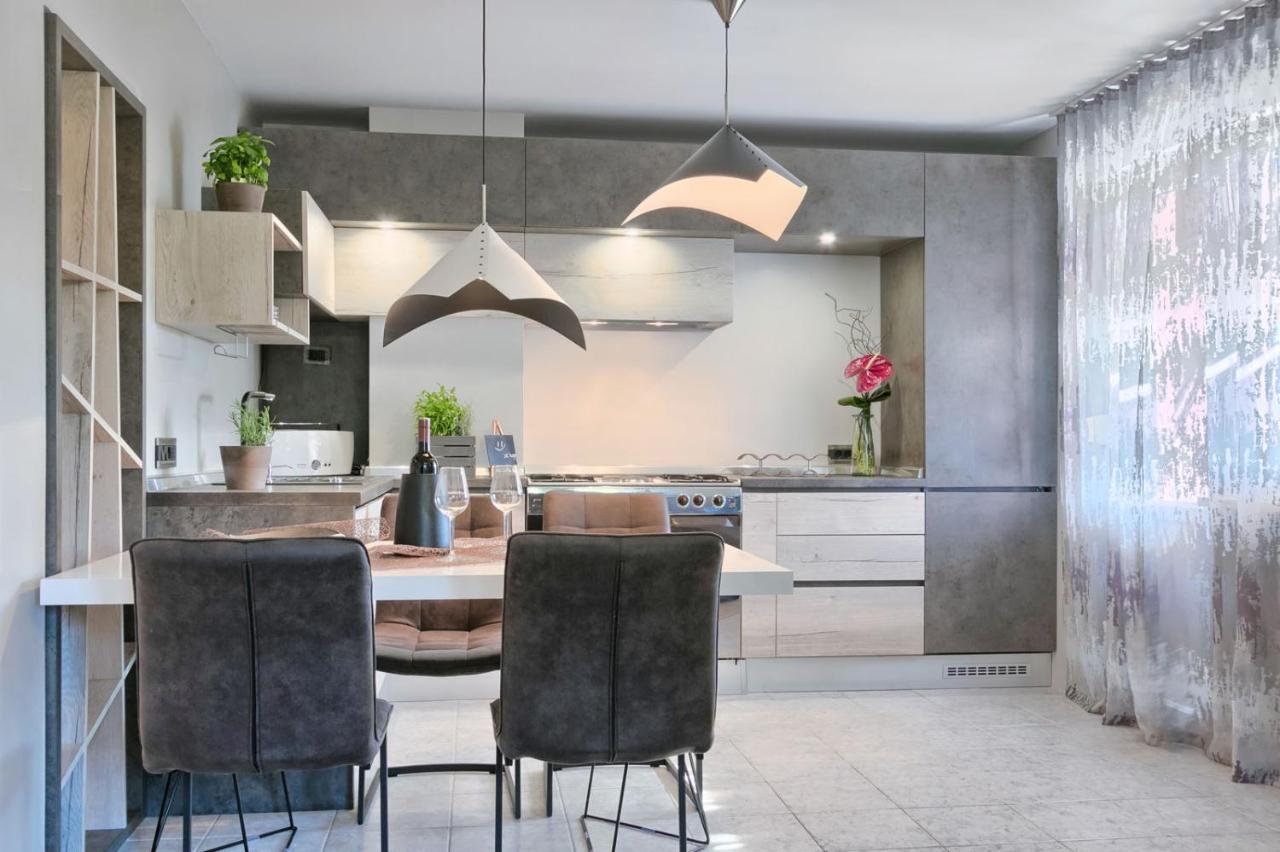 Modern Oasis Apartment بولا المظهر الخارجي الصورة